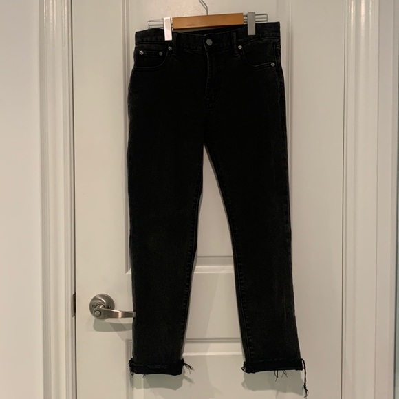 GAP Denim “Best Girlfriend” Fit in black - Picture 2 of 6